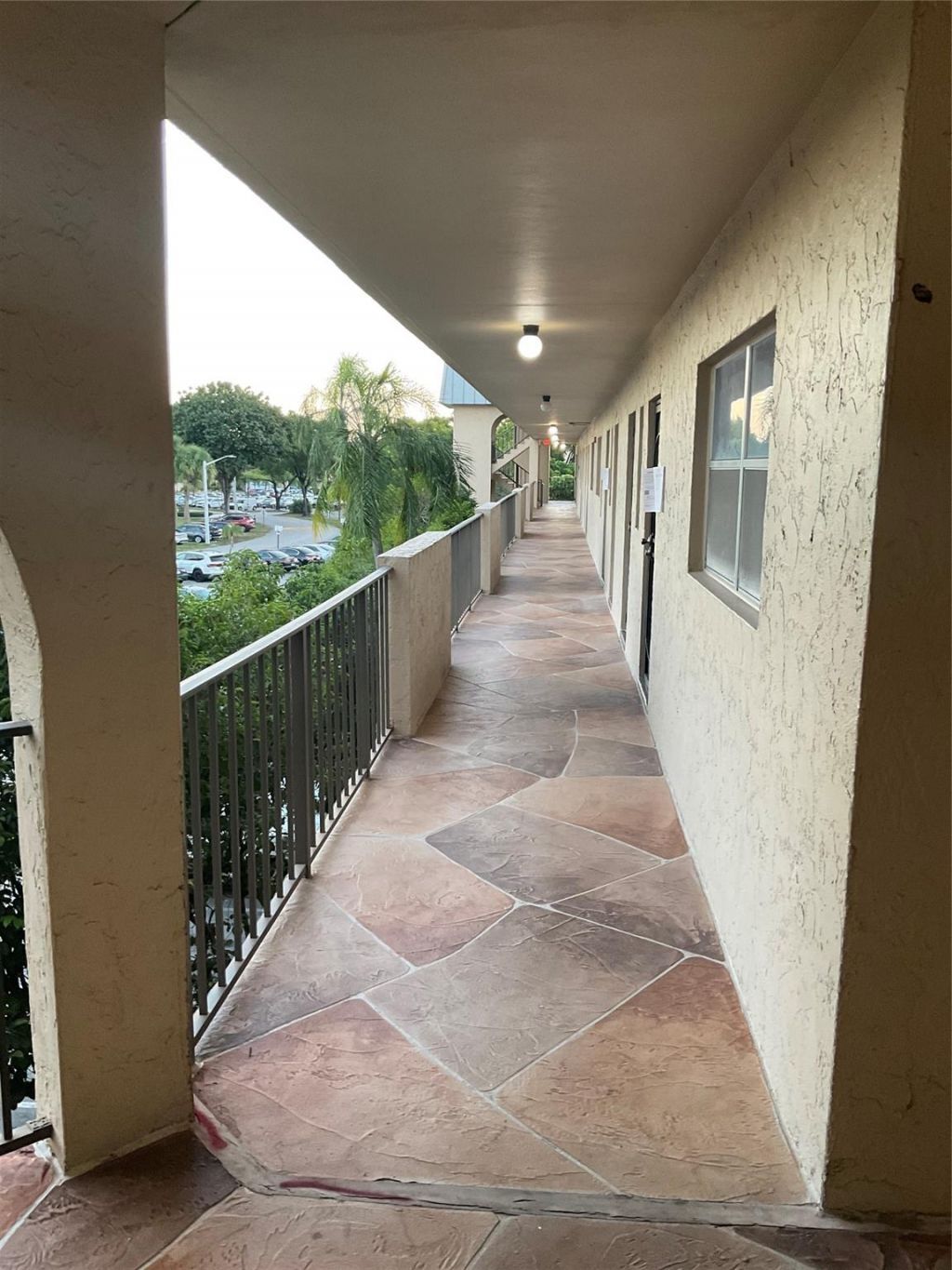 6201 N Falls Circle Drive, Unit 309, Lauderhill, FL 33319 Photo