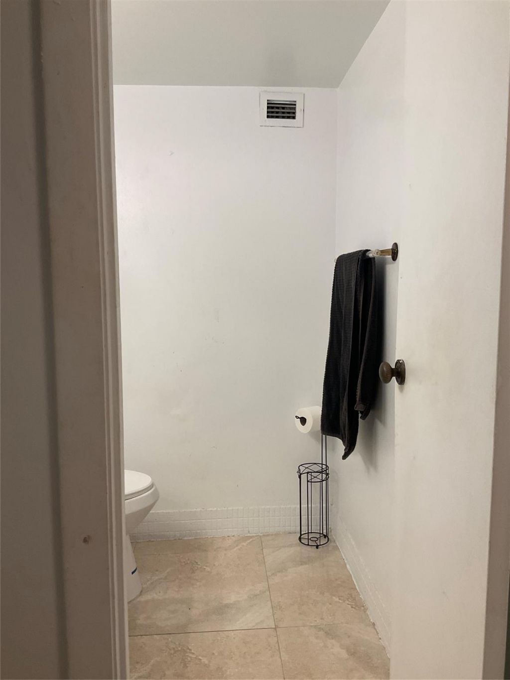 6201 N Falls Circle Drive, Unit 309, Lauderhill, FL 33319 Photo