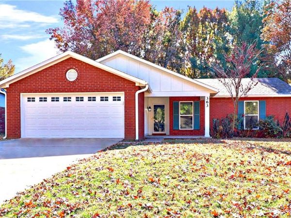 363 Malinda Drive, Fayetteville, AR 72703