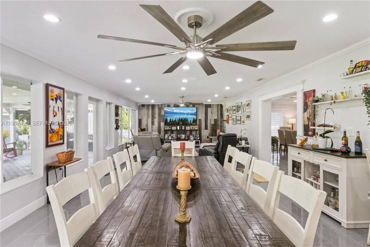 1950 Foxhollow Dr E, Auburndale, FL 33823 Photo