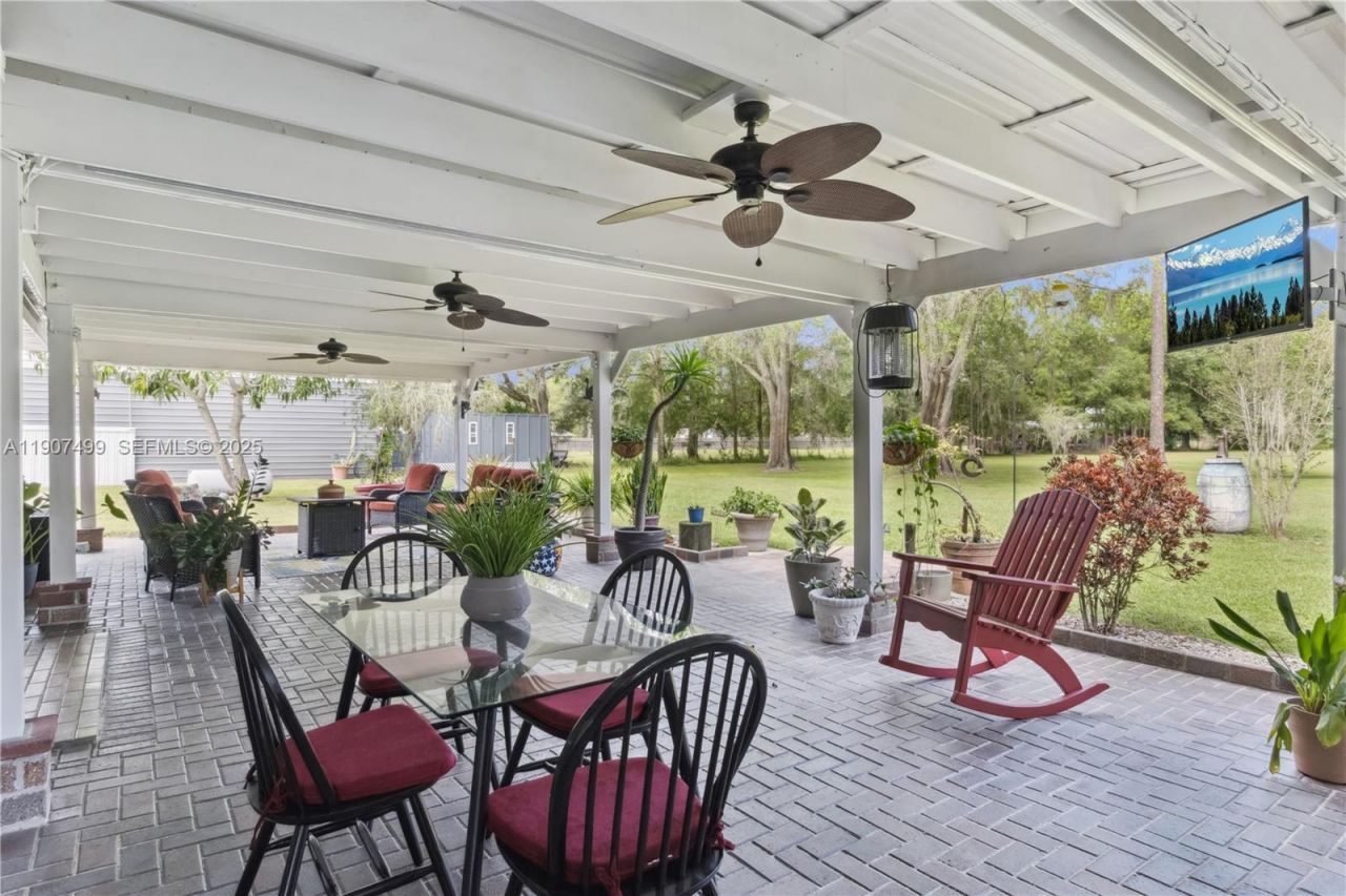 1950 Foxhollow Dr E, Auburndale, FL 33823 Photo