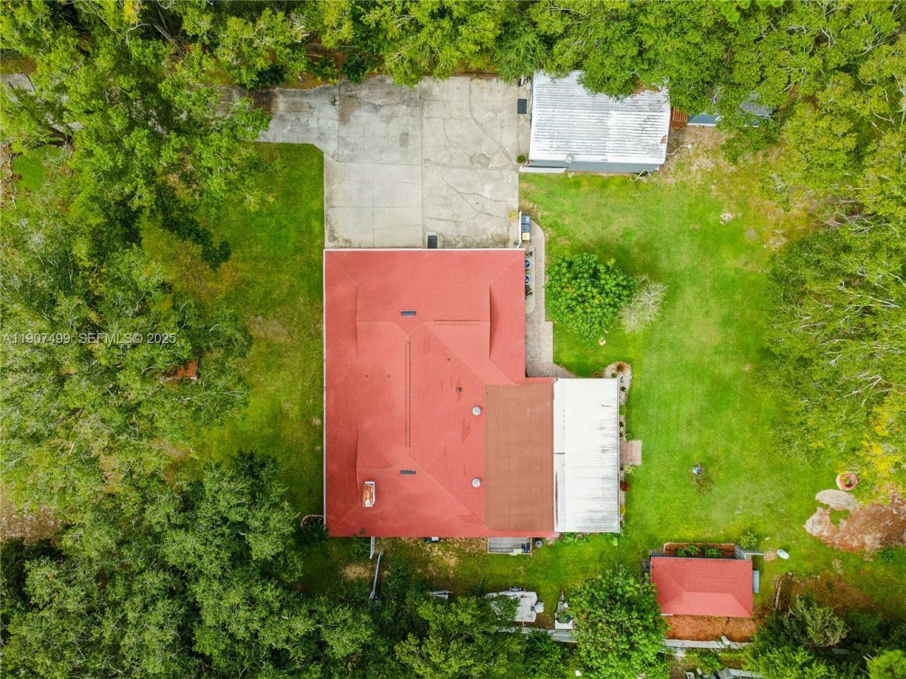 1950 Foxhollow Dr E, Auburndale, FL 33823 Photo