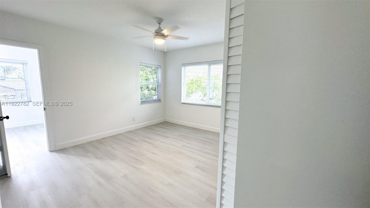 2240 SW 16th Ct, Unit U, Miami, FL 33145 Photo