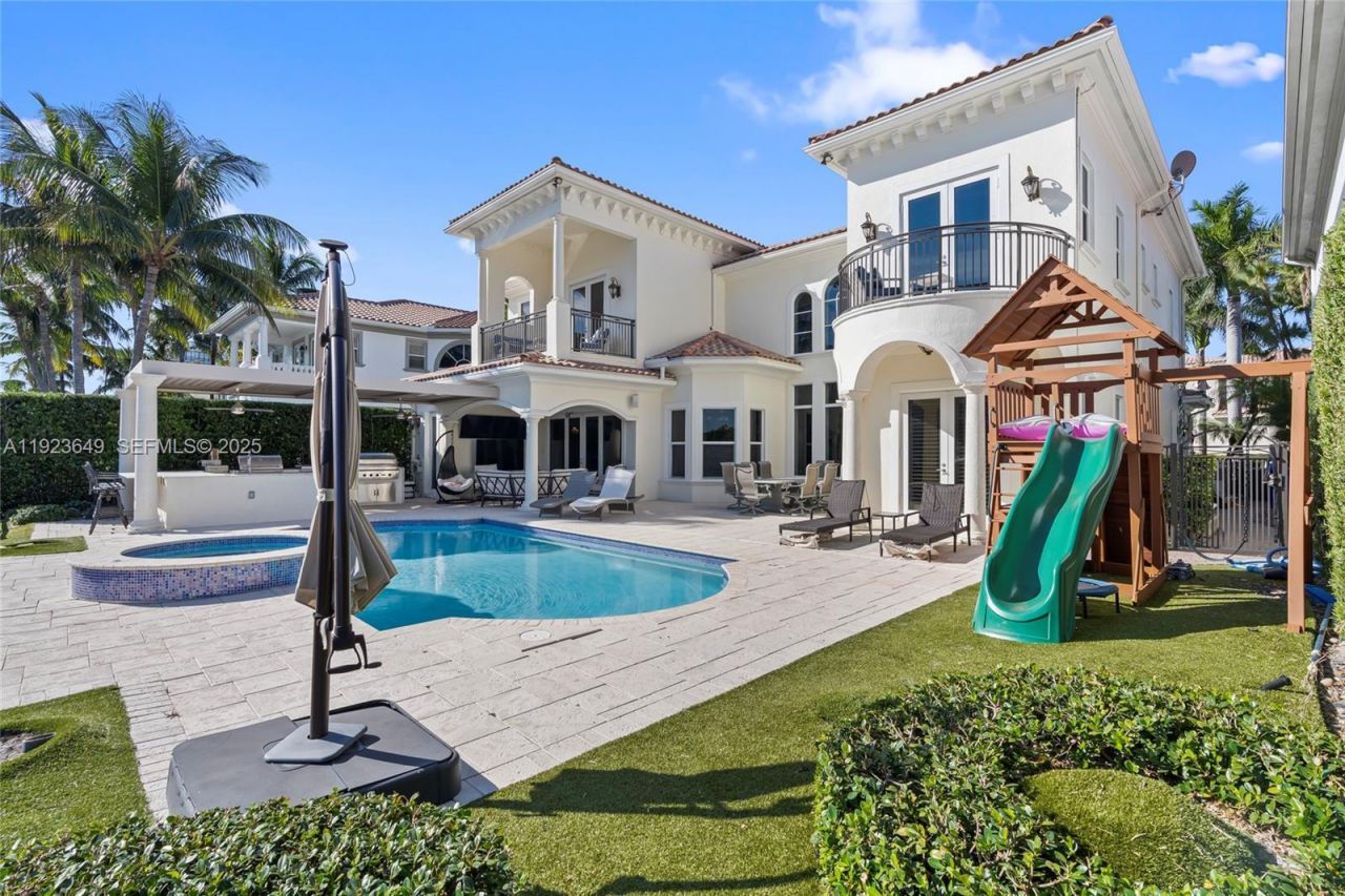 1555 Windjammer Way, Hollywood, FL 33019 Photo