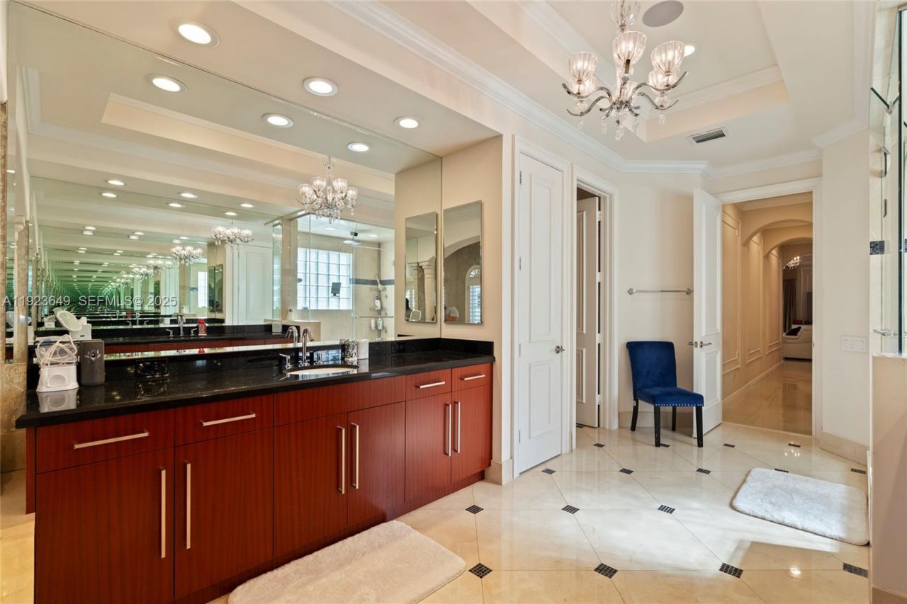 1555 Windjammer Way, Hollywood, FL 33019 Photo