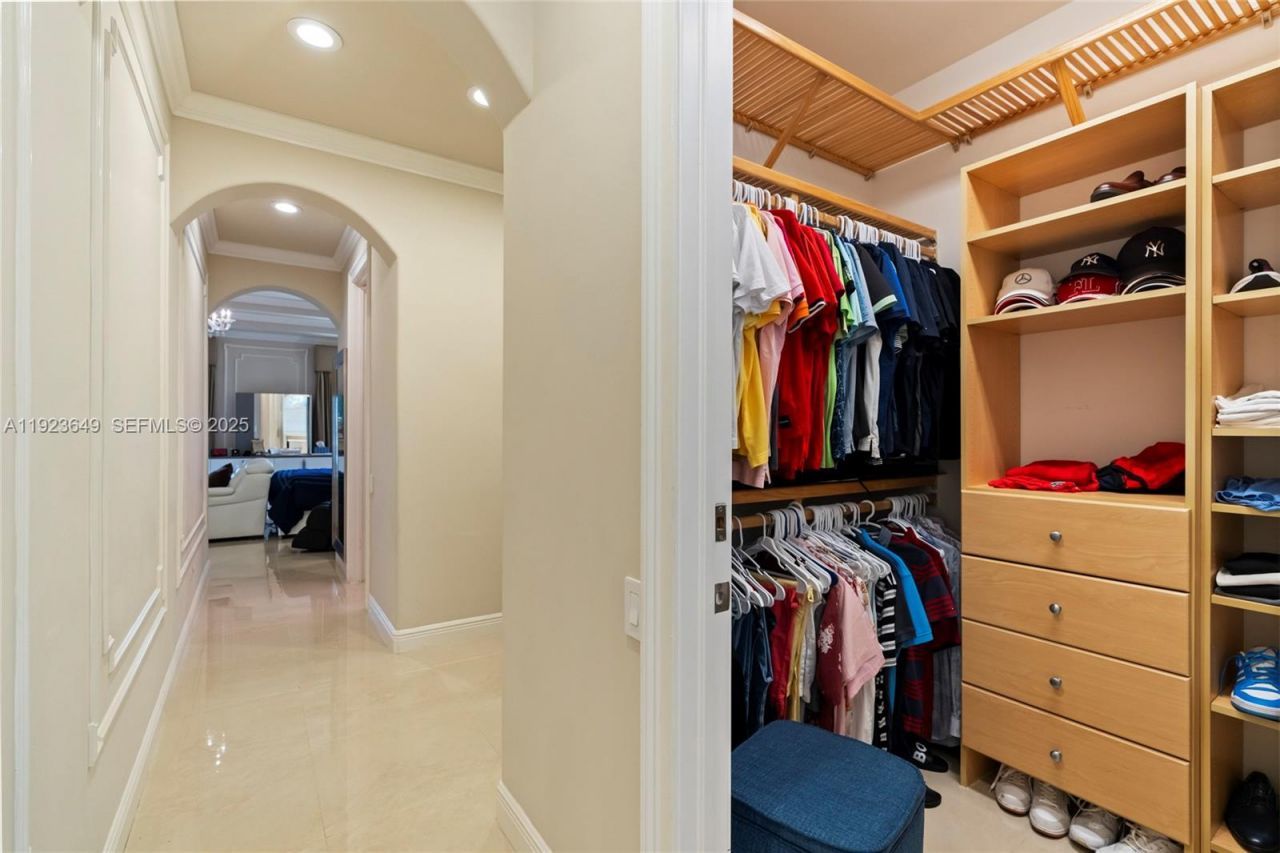 1555 Windjammer Way, Hollywood, FL 33019 Photo
