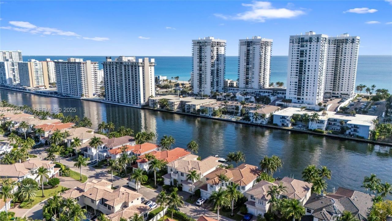 1555 Windjammer Way, Hollywood, FL 33019 Photo