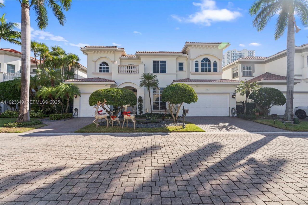 1555 Windjammer Way, Hollywood, FL 33019 Photo