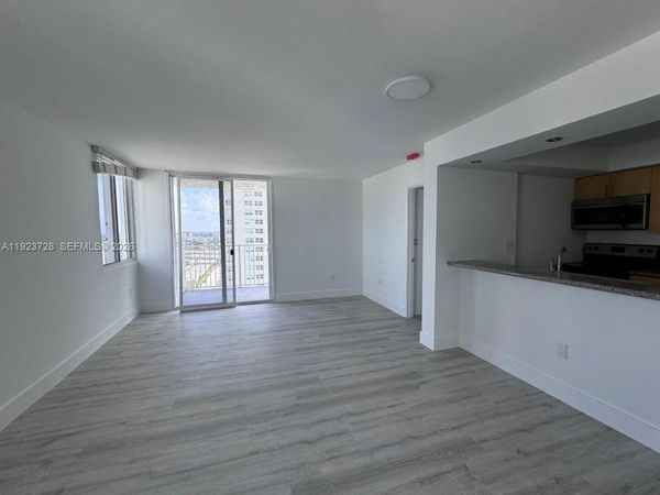 850 N Miami Ave, Unit W-2108, Miami, FL 33132