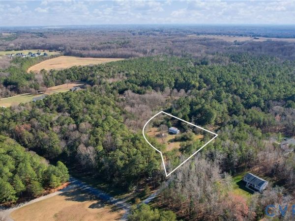 18395 Dogwood Trail Road, Rockville, VA 23146