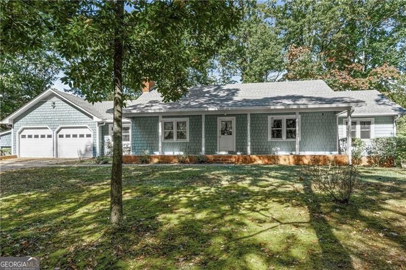 1300 Smithdale Road, Cumming, GA 30040 Main Photo