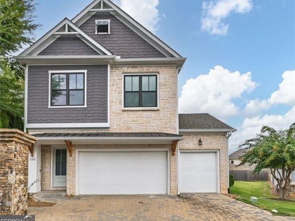 109 Village Green Avenue, Woodstock, GA 30189