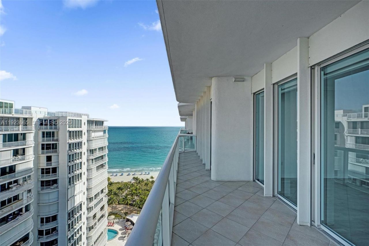 10101 Collins Ave, Unit 17A, Bal Harbour, FL 33154 Photo