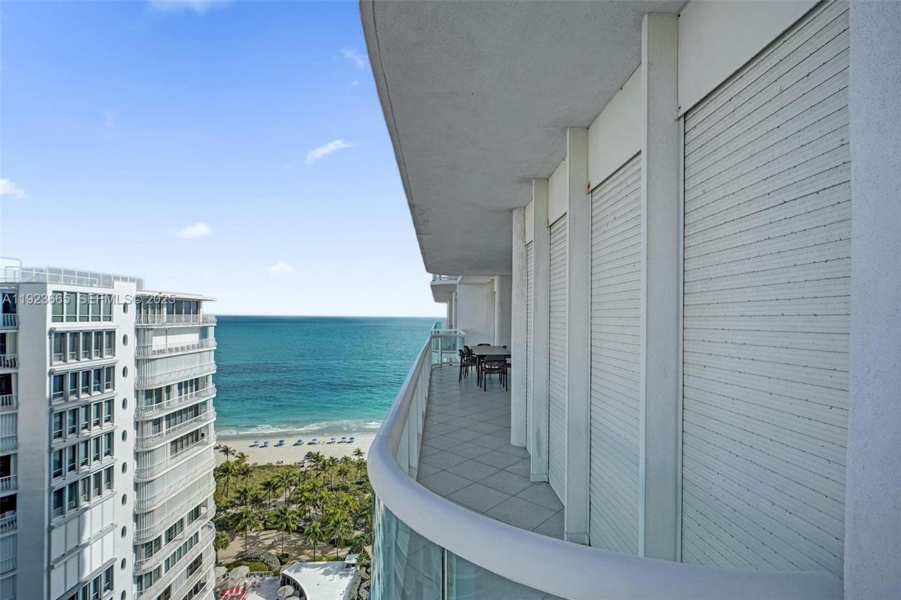 10101 Collins Ave, Unit 17A, Bal Harbour, FL 33154 Photo