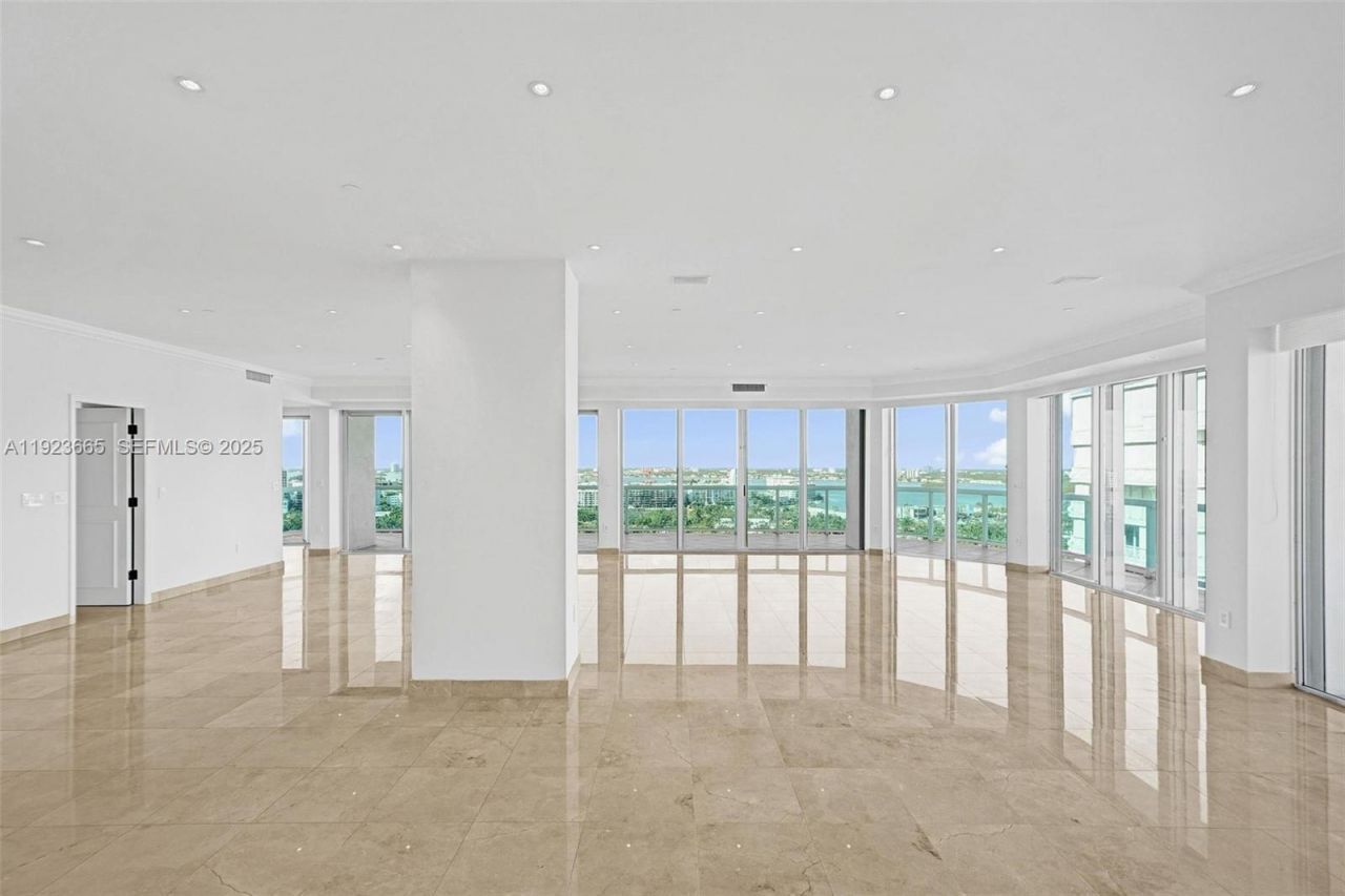 10101 Collins Ave, Unit 17A, Bal Harbour, FL 33154 Photo