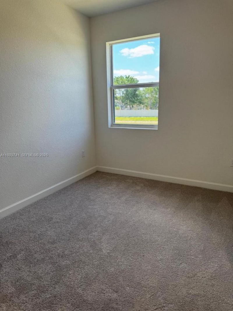 18426 SW 2nd St, Pembroke Pines, FL 33029 Photo