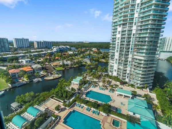 16400 Collins Ave, Unit 942, Sunny Isles Beach, FL 33160