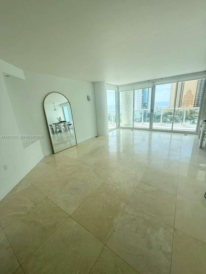 16400 Collins Ave, Unit 942, Sunny Isles Beach, FL 33160 Photo