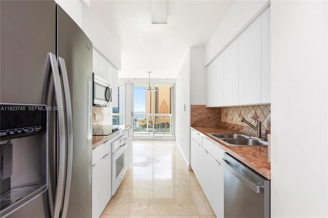 16400 Collins Ave, Unit 942, Sunny Isles Beach, FL 33160 Photo