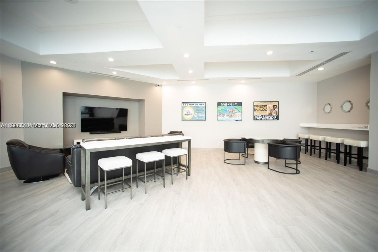 16400 Collins Ave, Unit 942, Sunny Isles Beach, FL 33160 Photo