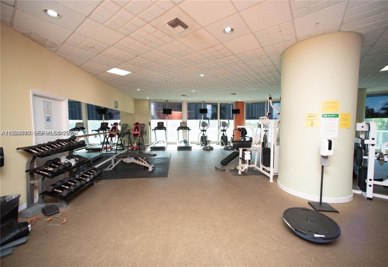 16400 Collins Ave, Unit 942, Sunny Isles Beach, FL 33160 Photo