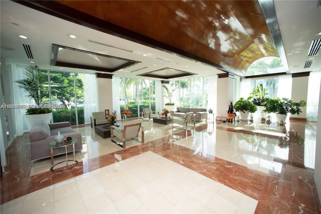 16400 Collins Ave, Unit 942, Sunny Isles Beach, FL 33160 Photo