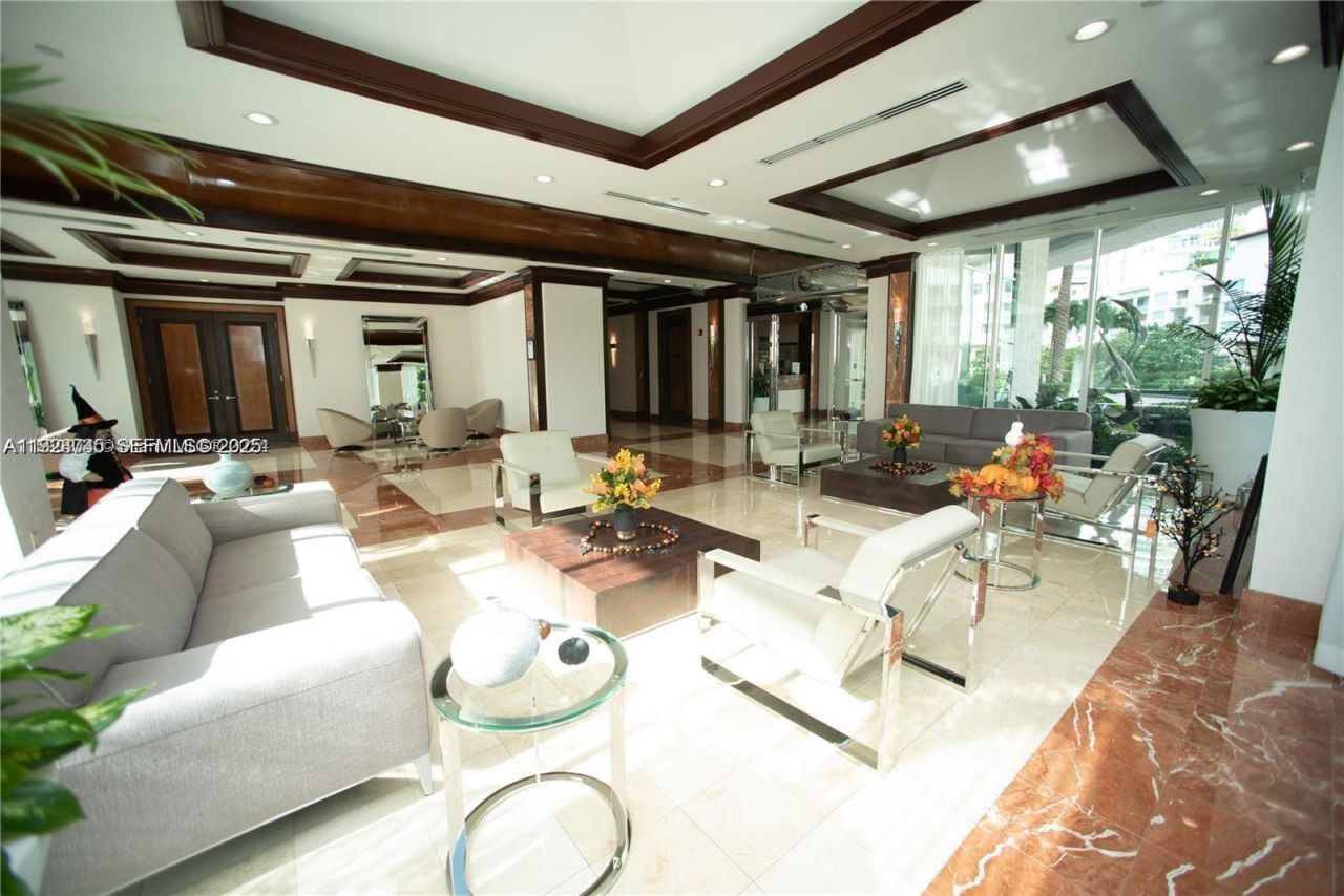 16400 Collins Ave, Unit 942, Sunny Isles Beach, FL 33160 Photo