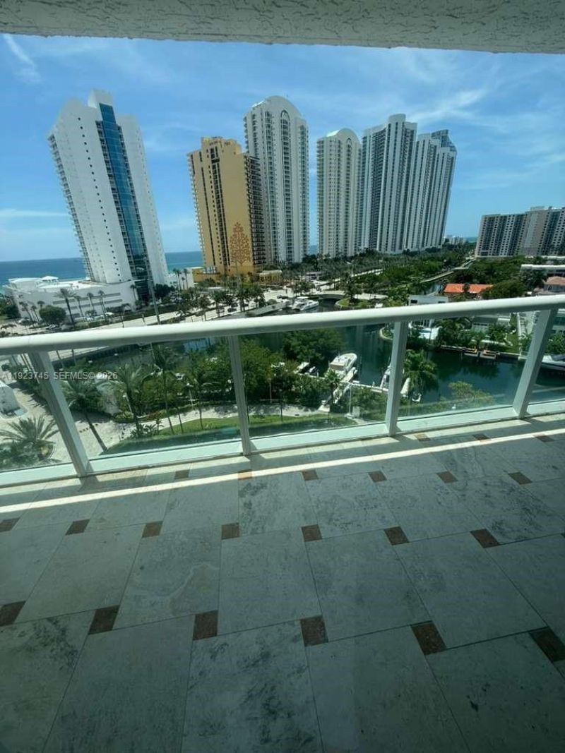 16400 Collins Ave, Unit 942, Sunny Isles Beach, FL 33160 Photo
