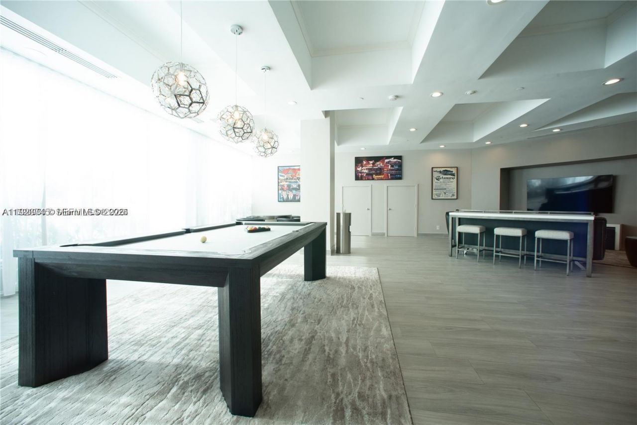 16400 Collins Ave, Unit 942, Sunny Isles Beach, FL 33160 Photo