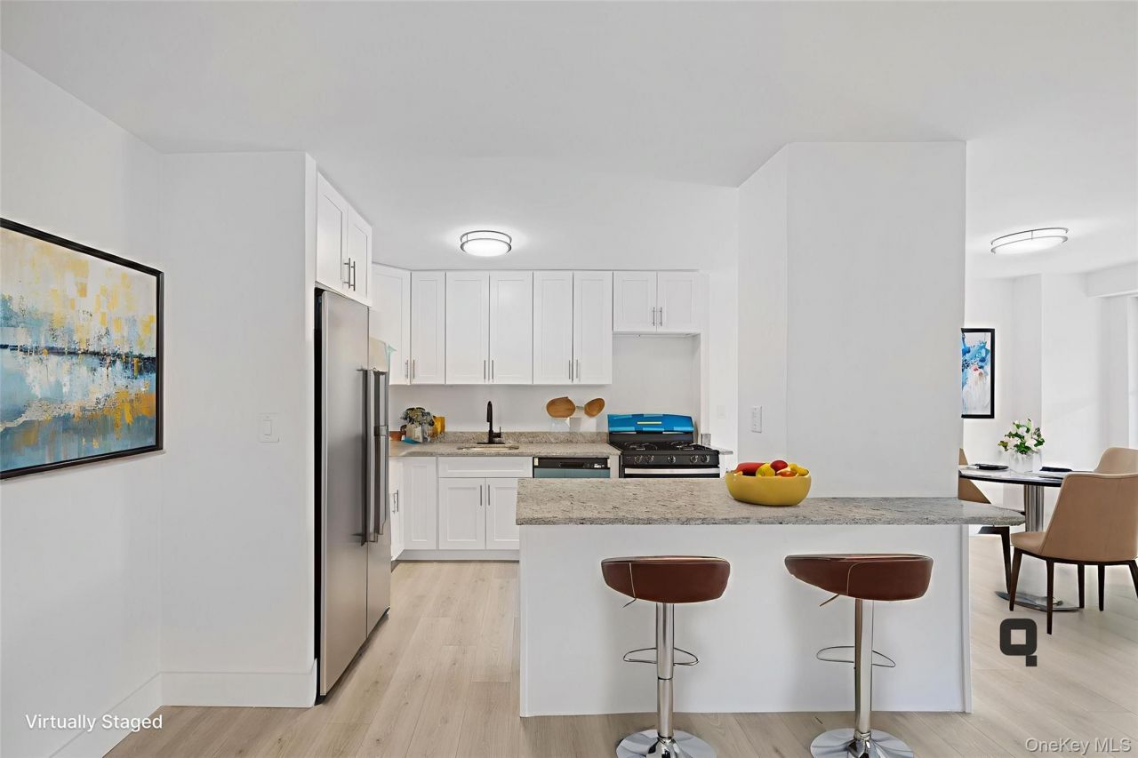 2550 Olinville Avenue, Unit 4F, Bronx, NY 10467 Main Photo