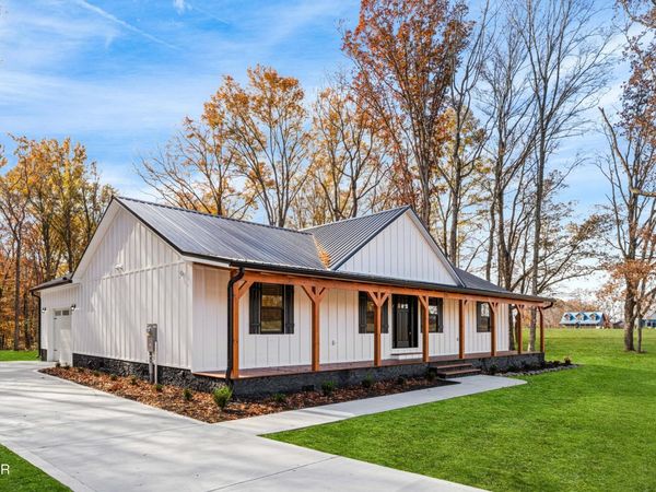 231 Sunset Boulevard, White Pine, TN 37890