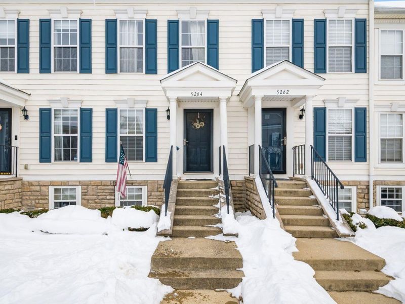5264 Royal Arch Cascade Drive, Unit 25, Dublin, OH 43016 Photo 1