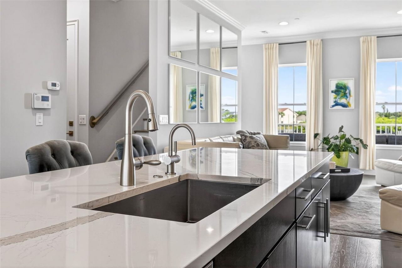 19915 Gulf Boulevard, Unit 704, Indian Shores, FL 33785 Photo