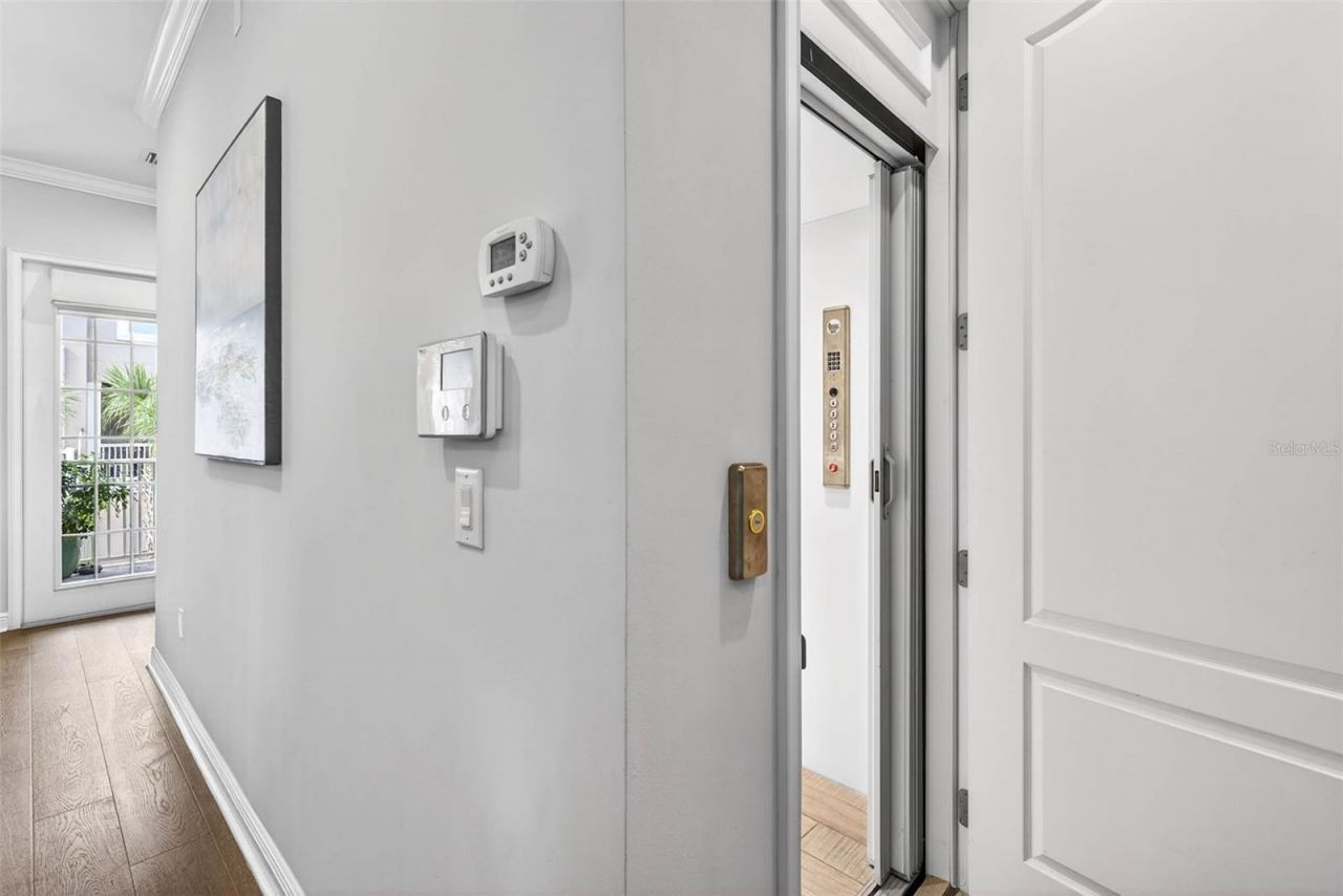 19915 Gulf Boulevard, Unit 704, Indian Shores, FL 33785 Photo