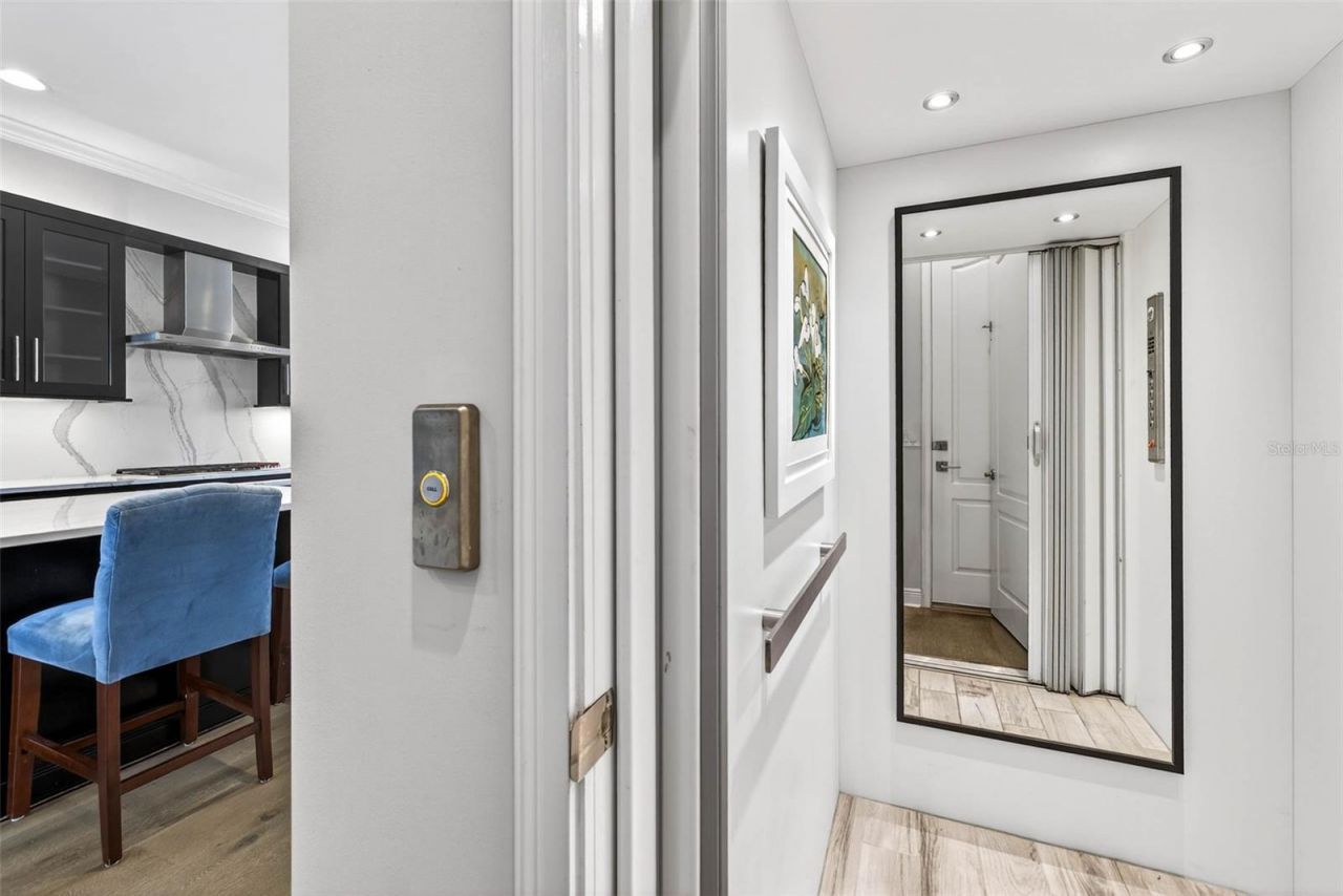 19915 Gulf Boulevard, Unit 704, Indian Shores, FL 33785 Photo