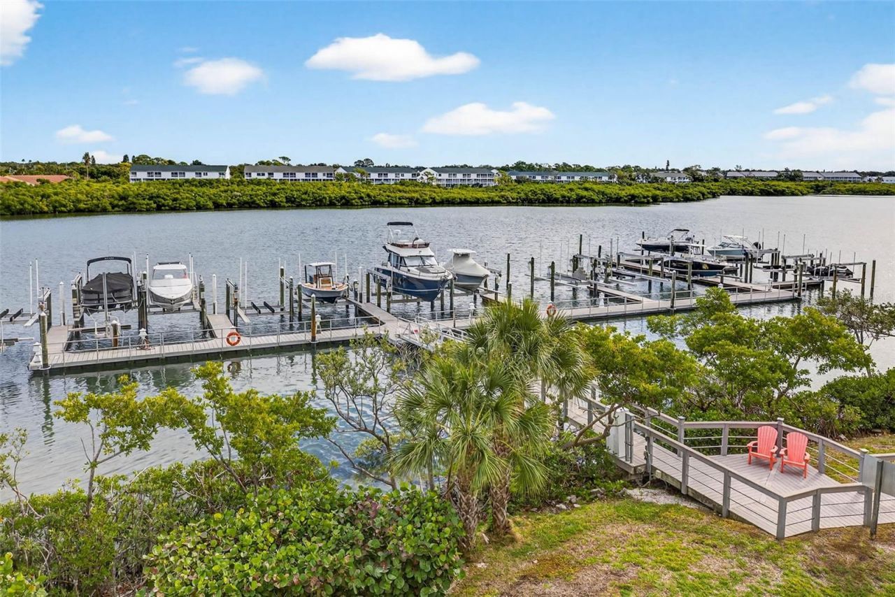 19915 Gulf Boulevard, Unit 704, Indian Shores, FL 33785 Photo