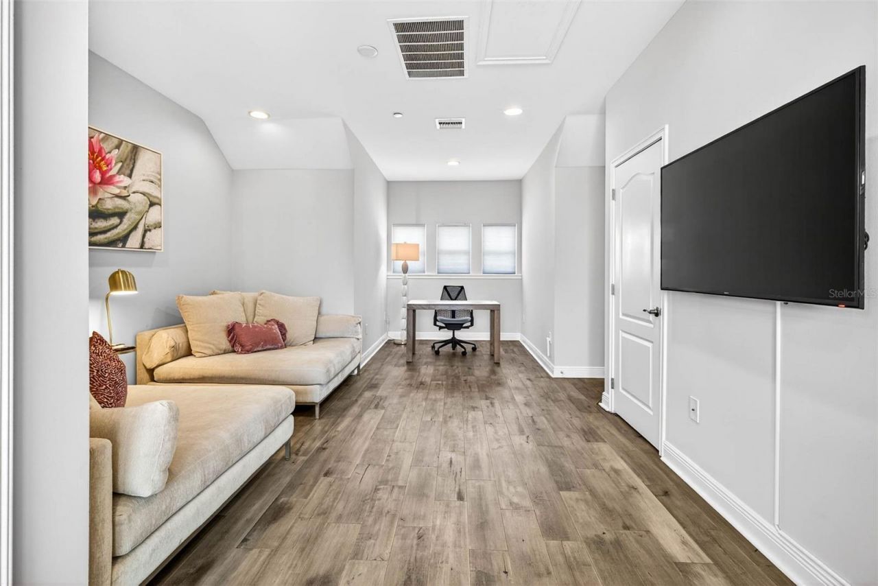 19915 Gulf Boulevard, Unit 704, Indian Shores, FL 33785 Photo