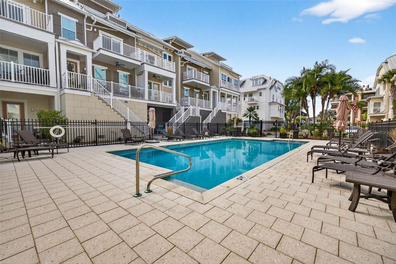 19915 Gulf Boulevard, Unit 704, Indian Shores, FL 33785 Photo