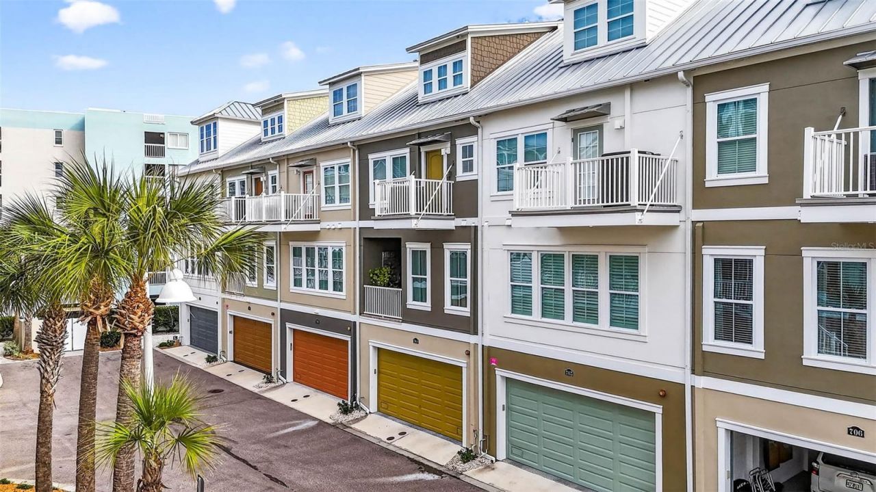 19915 Gulf Boulevard, Unit 704, Indian Shores, FL 33785 Photo