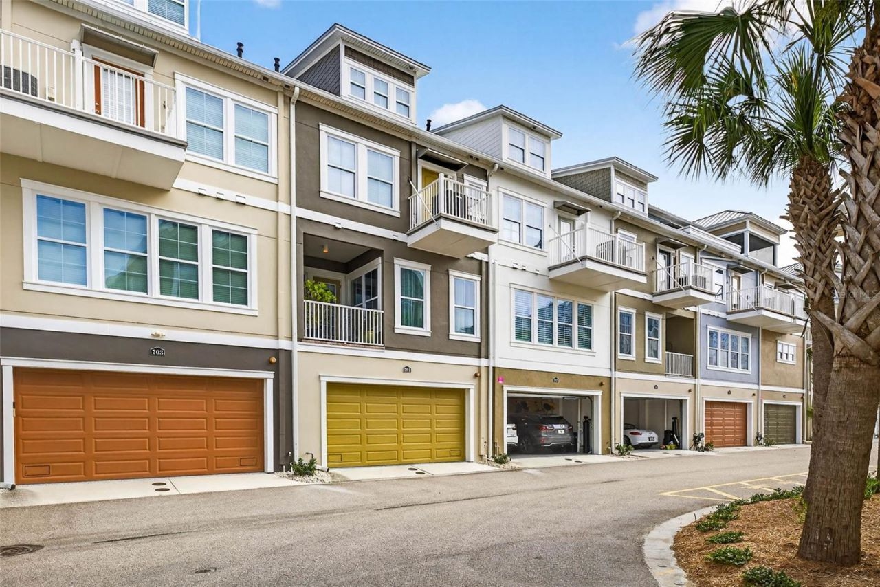 19915 Gulf Boulevard, Unit 704, Indian Shores, FL 33785 Photo