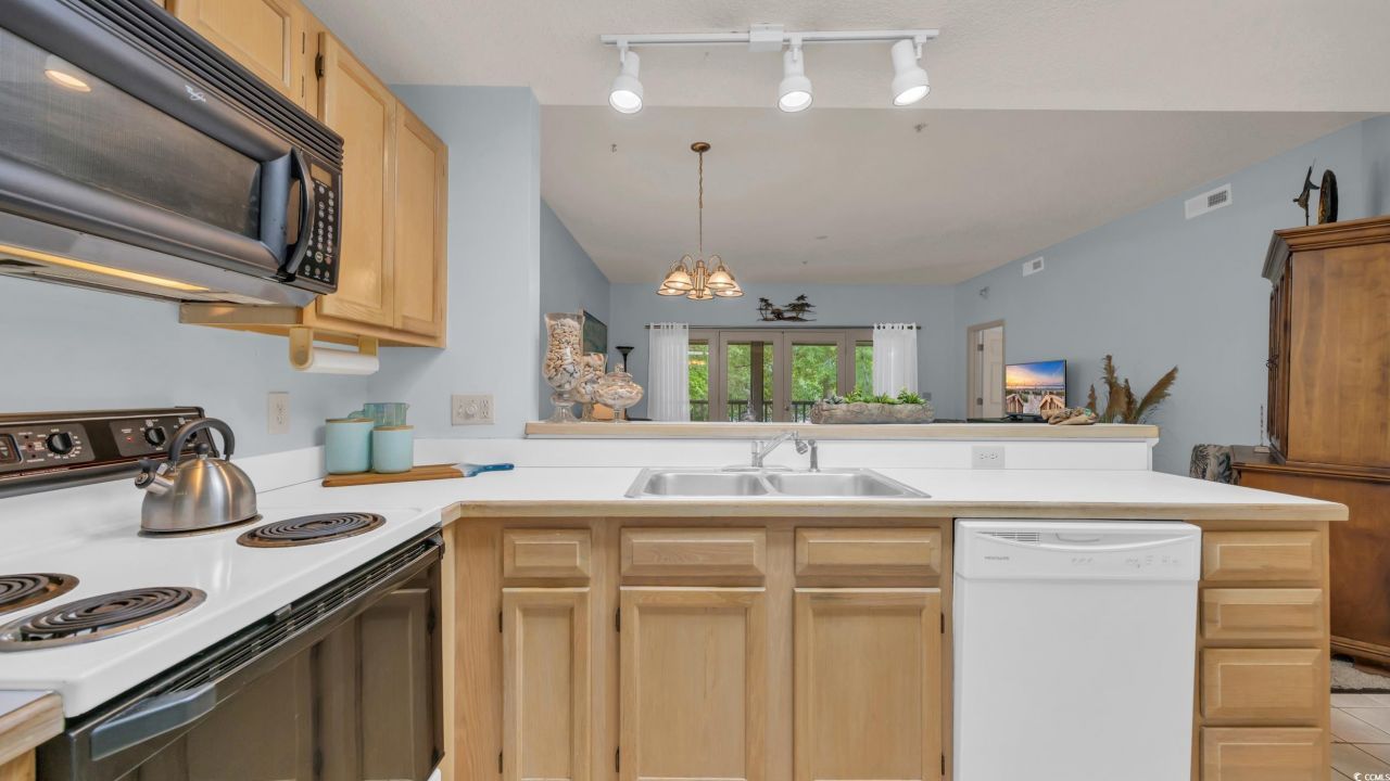 1221 Tidewater Dr. Photo 6