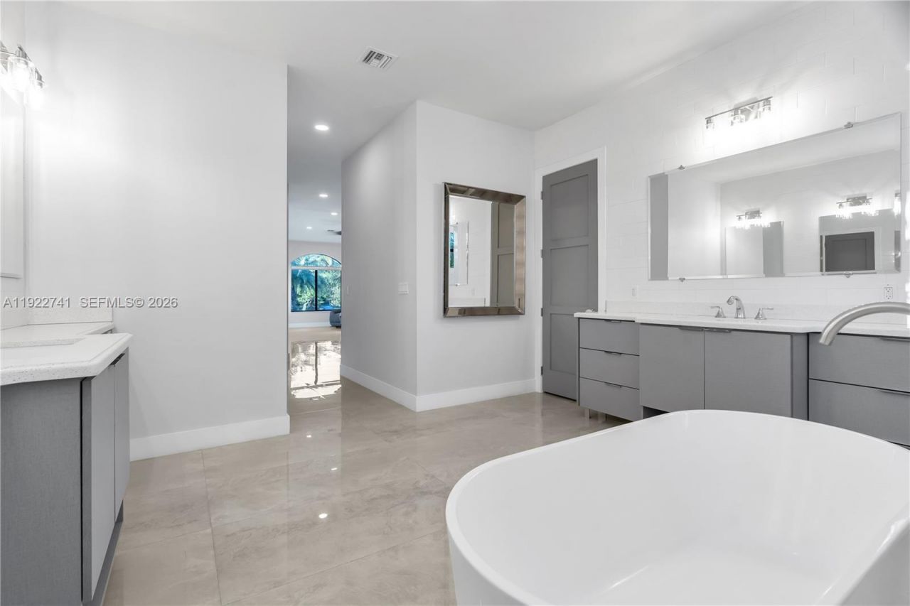 15701 SW 254th St, Homestead, FL 33031 Photo