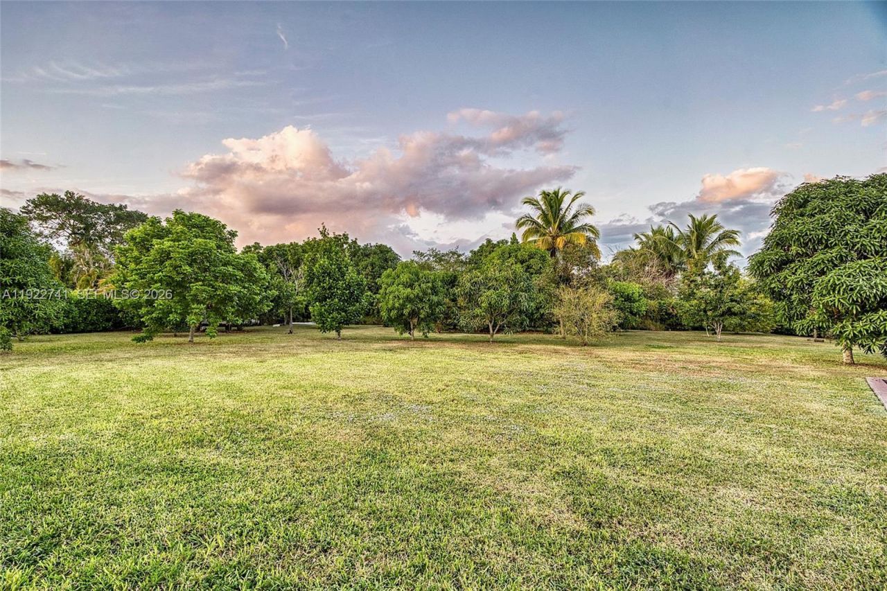 15701 SW 254th St, Homestead, FL 33031 Photo
