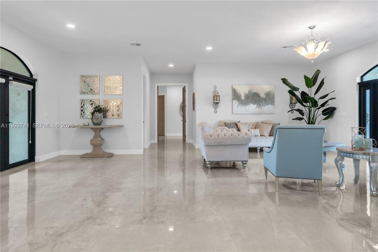 15701 SW 254th St, Homestead, FL 33031 Photo