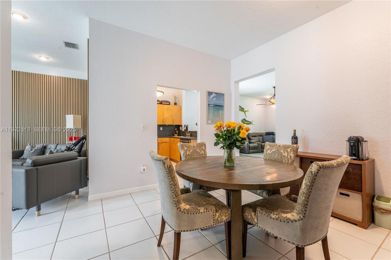 13946 S Cypress Cove Cir, Davie, FL 33325 Photo