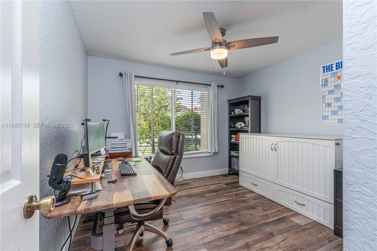 13946 S Cypress Cove Cir, Davie, FL 33325 Photo