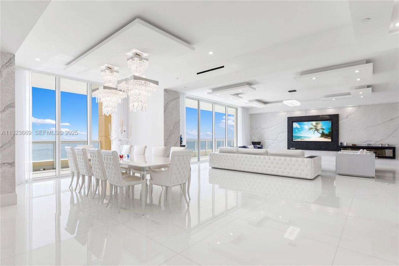 17875 Collins Ave, Unit PH4701, Sunny Isles Beach, FL 33160 Photo