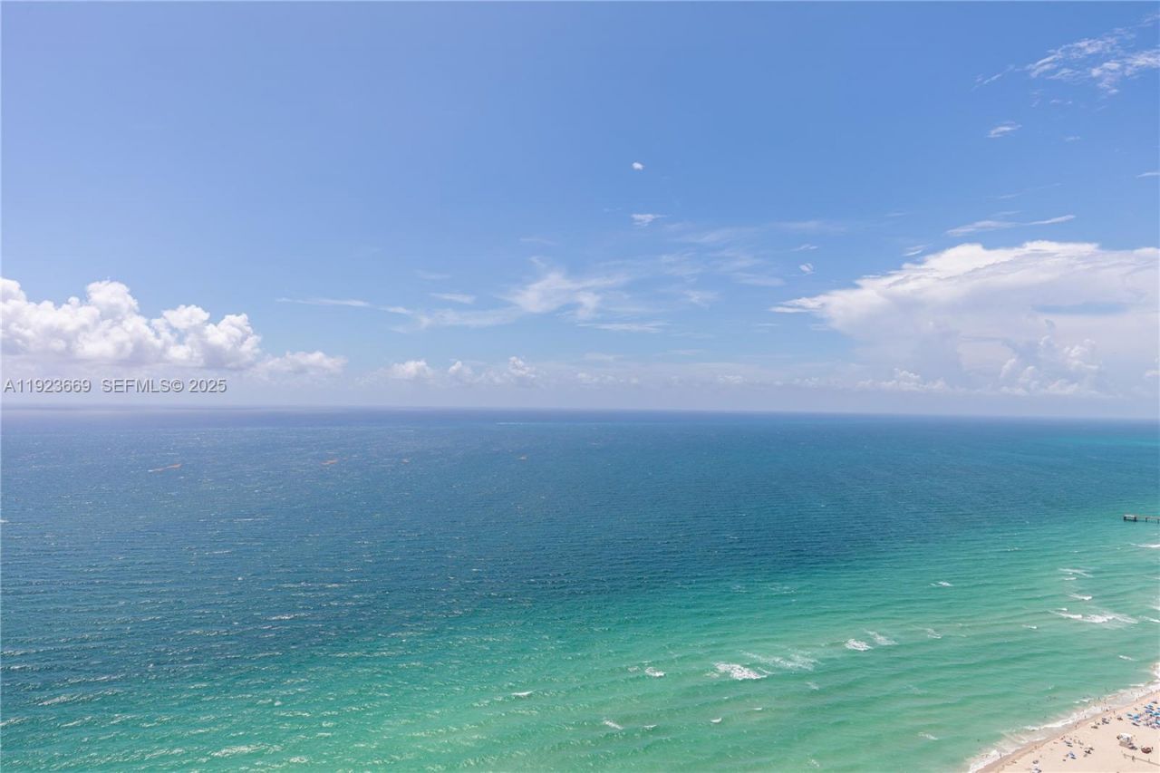 17875 Collins Ave, Unit PH4701, Sunny Isles Beach, FL 33160 Photo
