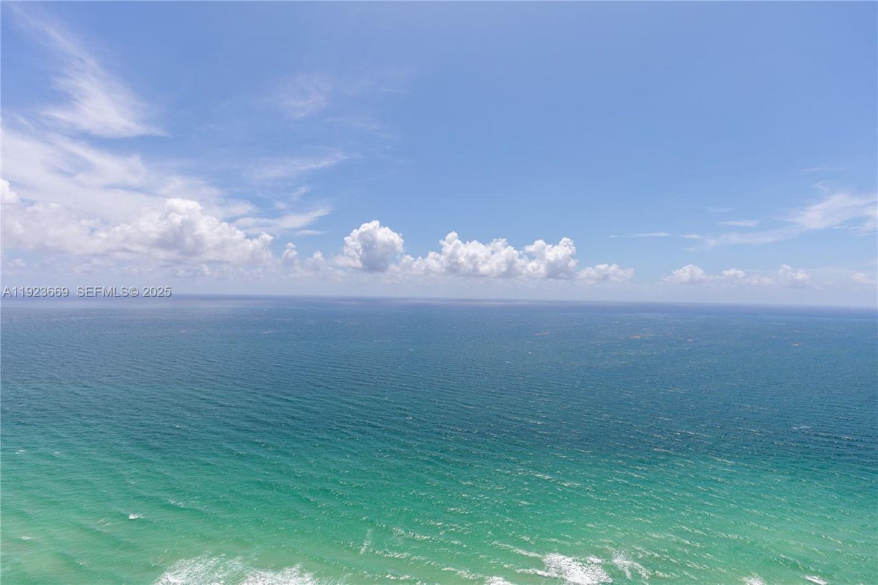 17875 Collins Ave, Unit PH4701, Sunny Isles Beach, FL 33160 Photo