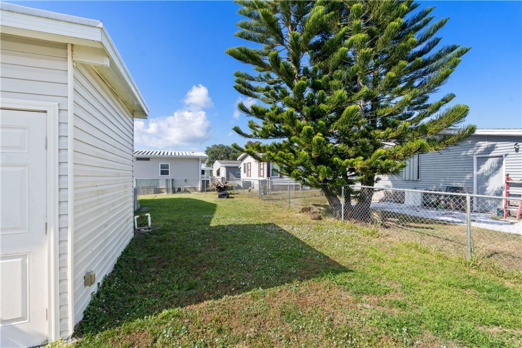428 Papaya Circle, Sebastian, FL 32976 Photo
